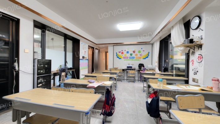 民轩.揽翠台二手房实景图