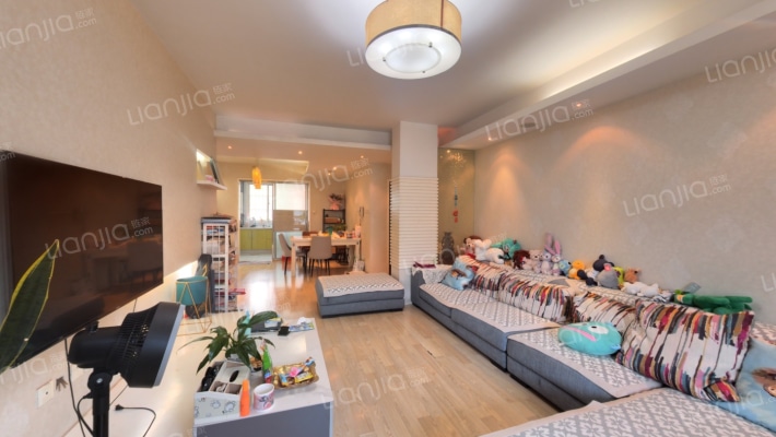 金水湾小区二手房实景图