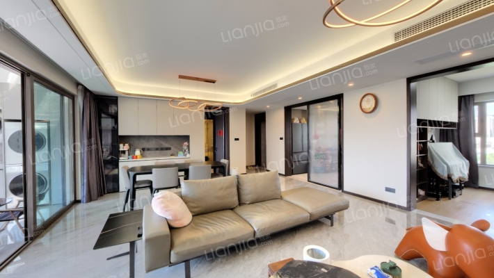 九龙仓邂湾澜庭二手房实景图