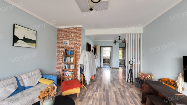 中建尚溪地二手房实景图