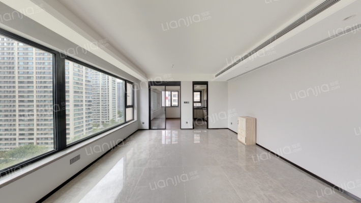 保利天悦悦峰二手房实景图