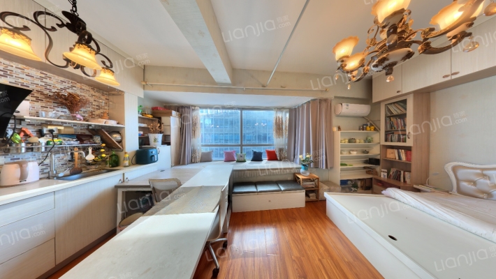 明湖广场二手房实景图