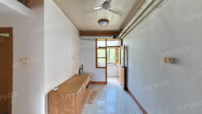 烈士山东路12号二手房实景图