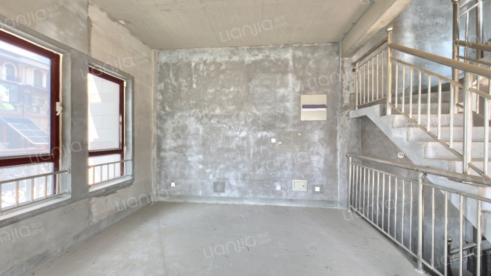 缇香温泉小镇一期二手房实景图