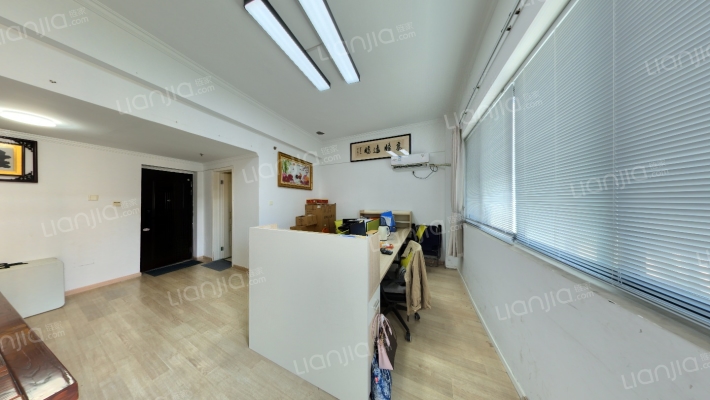 美都广场二手房实景图