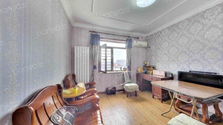 十四经路二手房实景图