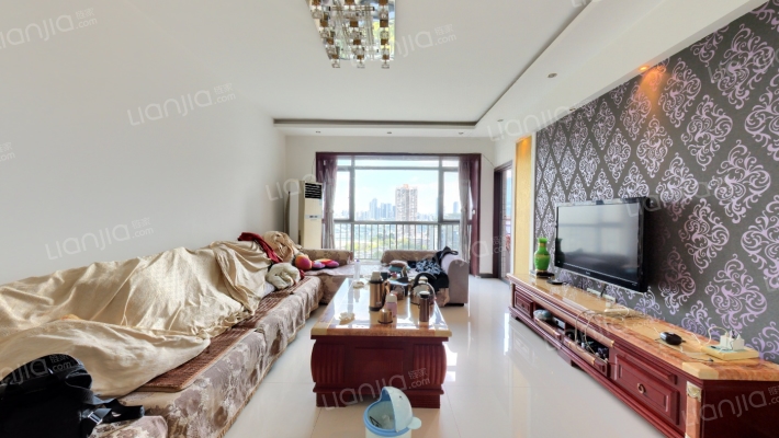 云满庭C区二手房实景图