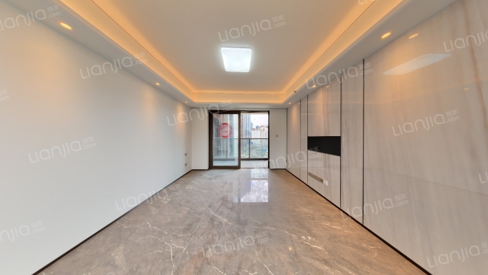 鸿荣源博誉府二手房实景图