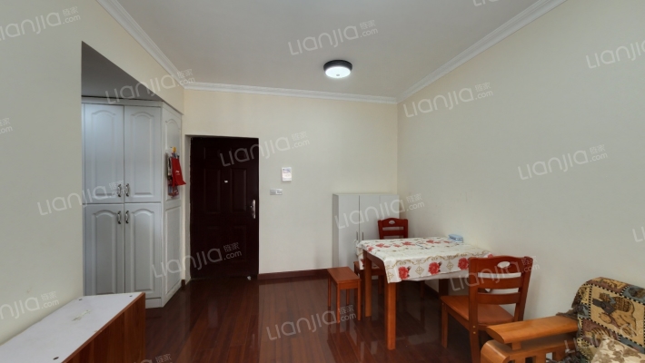 兴亚沙滨国际二手房实景图