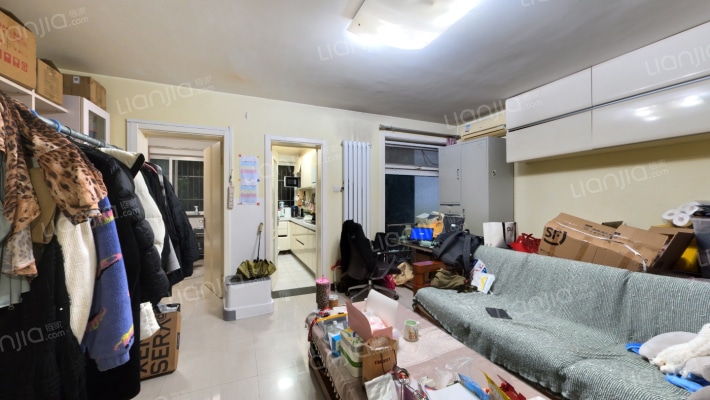 大羊坊甲4号院二手房实景图