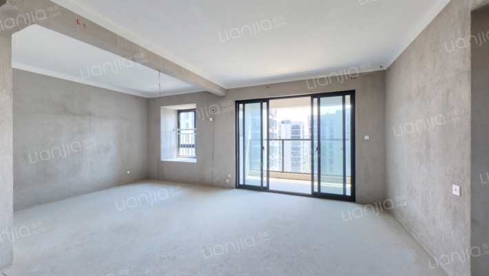 雅上云境二手房实景图