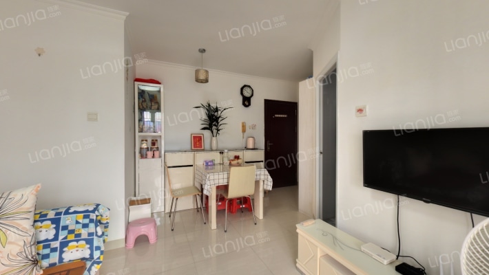 时尚新居二手房实景图