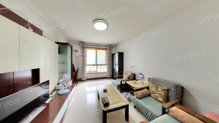 爱菊花园二手房实景图