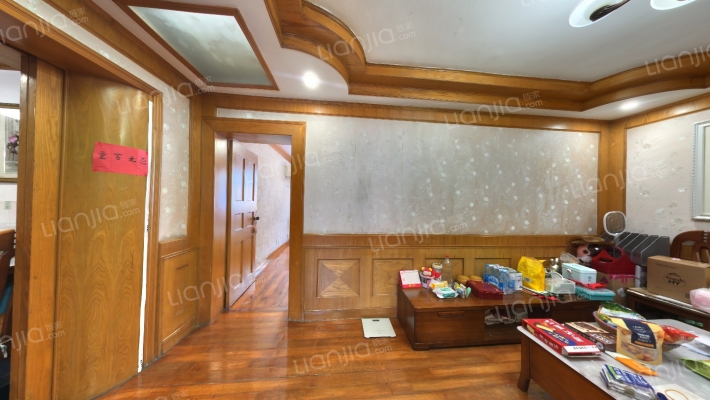 彩香一村三区二手房实景图