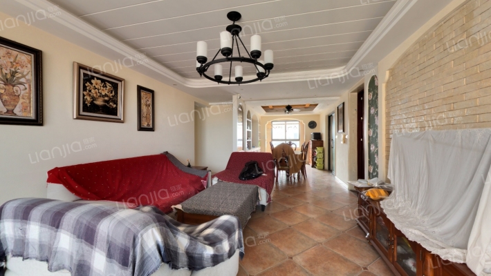 翡翠湾二手房实景图