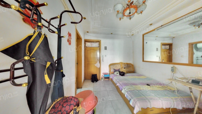 万明里二手房实景图