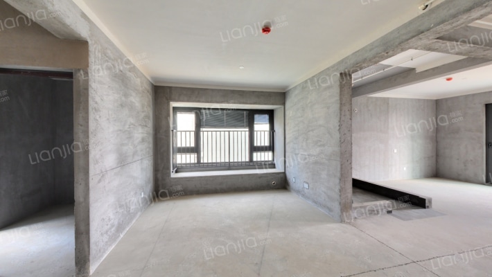 德信&新中宇·云成大境二手房实景图