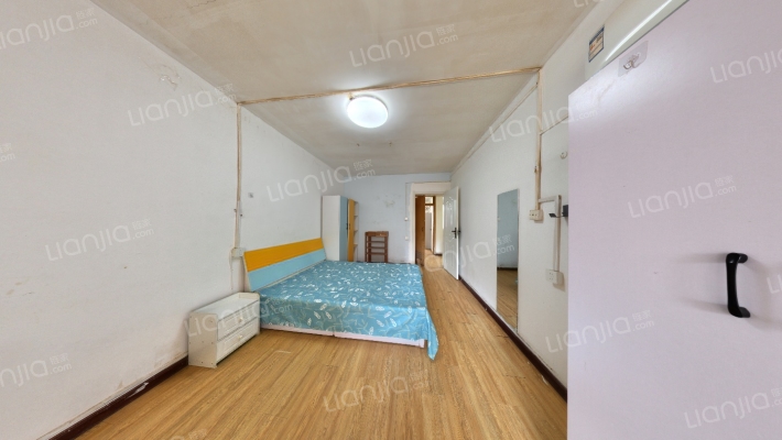 雁塔区兽医站家属院二手房实景图