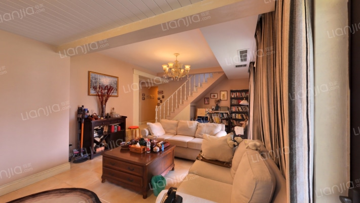 融创御锦二手房实景图