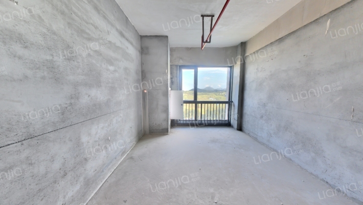 滨虹商务中心二手房实景图