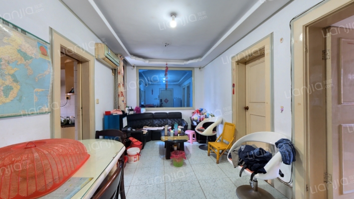 虞園新村二手房实景图