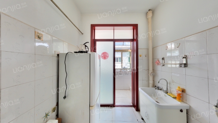 山大路206号二手房实景图