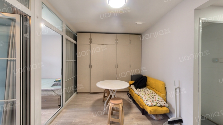 中铁翰庭二手房实景图