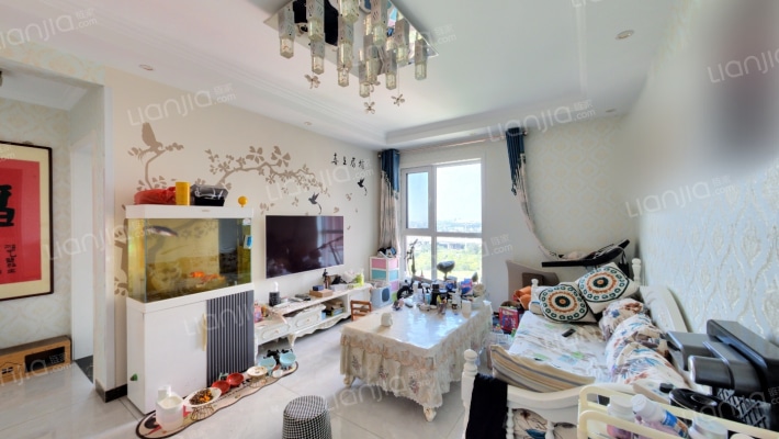 新塘组团佳和苑二手房实景图