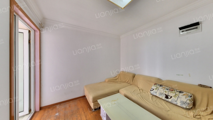 馨浦苑西区二手房实景图