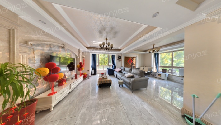 梅苑二手房实景图