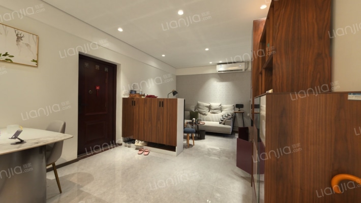 深物业前海港湾花园二手房实景图