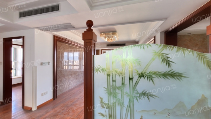 银泰城二手房实景图