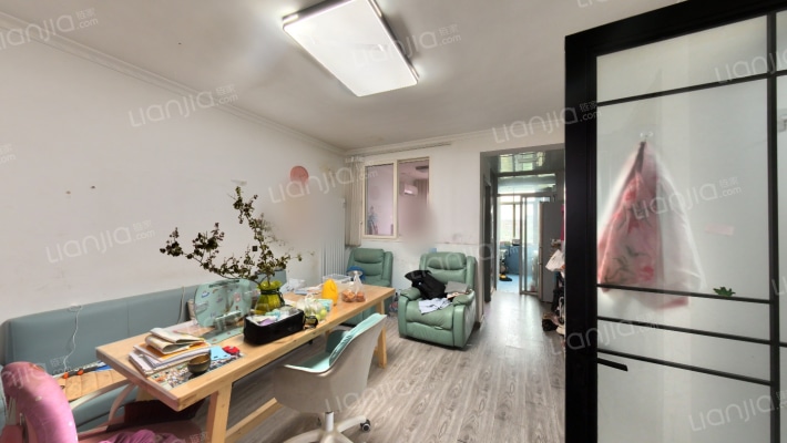 西八路付88号院二手房实景图