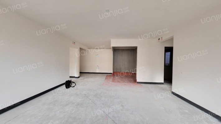 中海春华尚城二手房实景图