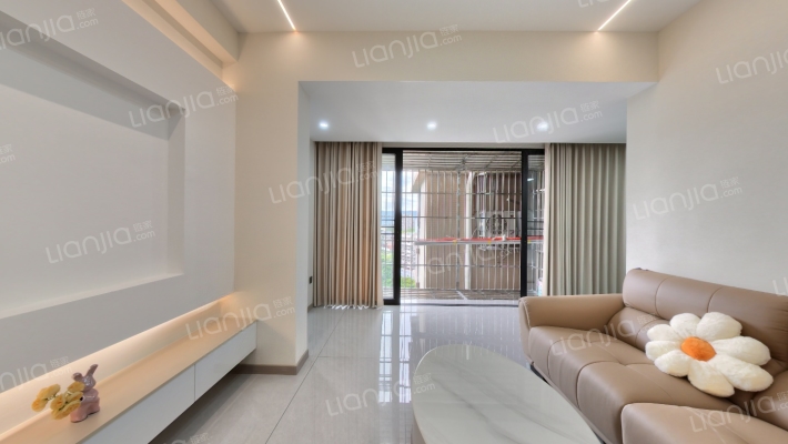 银河碧水蓝天二期二手房实景图