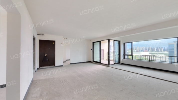 昱湖壹号萃峯二手房实景图