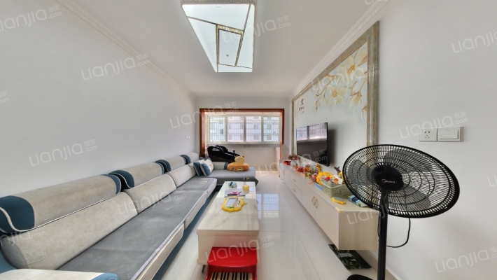 龙景花苑七区二手房实景图