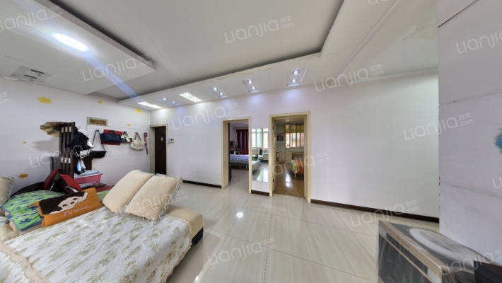 地热小区二手房实景图