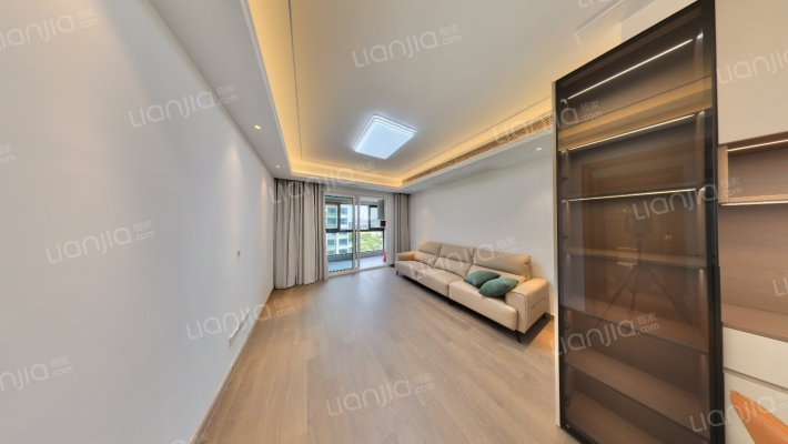 香岸华庭二手房实景图