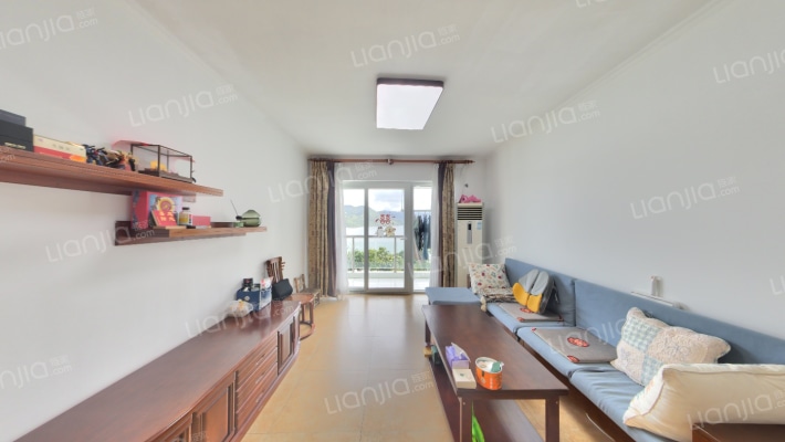 海天一色雅居二手房实景图