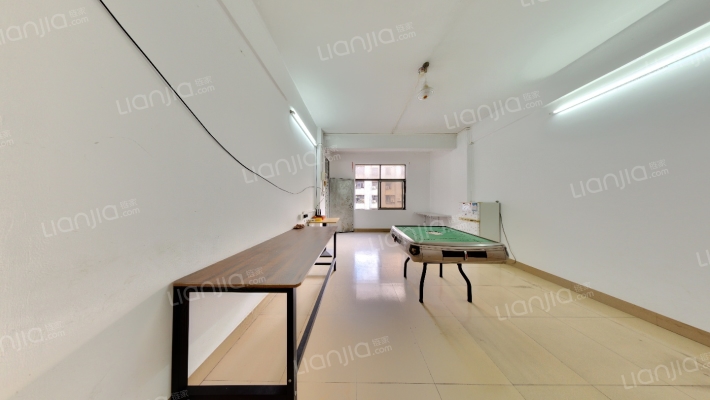 鸿运街二手房实景图