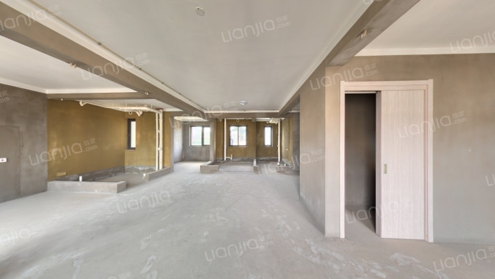 卓越大发·蔚蓝云图二手房实景图