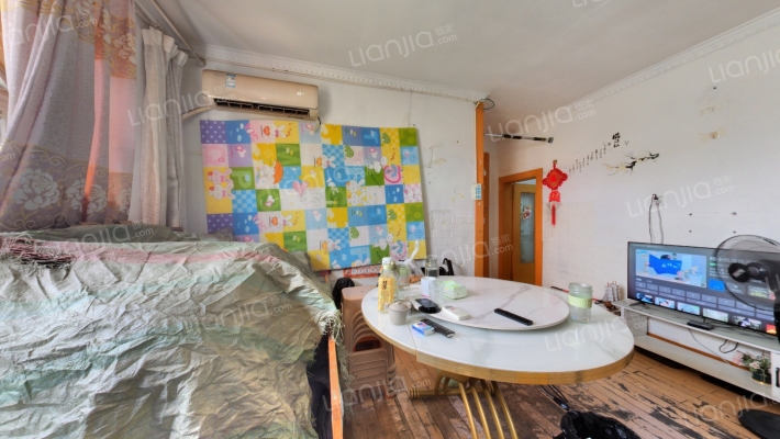 华城路一小区二手房实景图