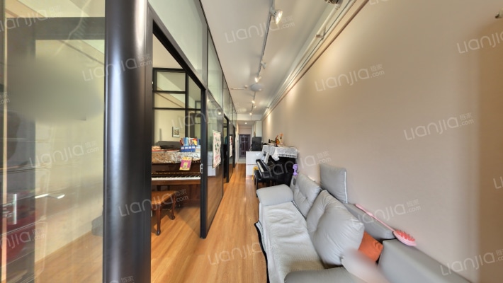 万和公馆二手房实景图