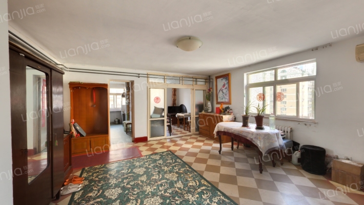 远洋花园二手房实景图