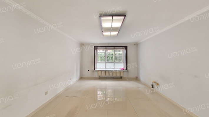 机勘家属院二手房实景图