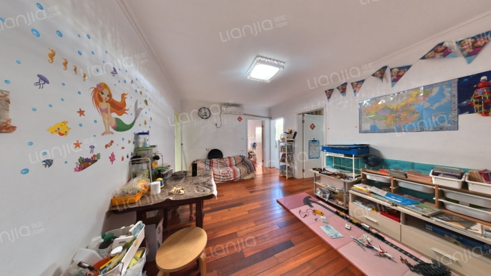 育新花园二手房实景图