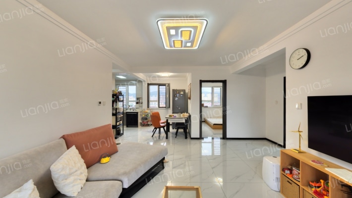 宝利BLOCK街区二手房实景图