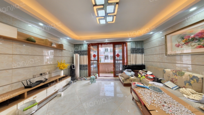 新城南小区二手房实景图