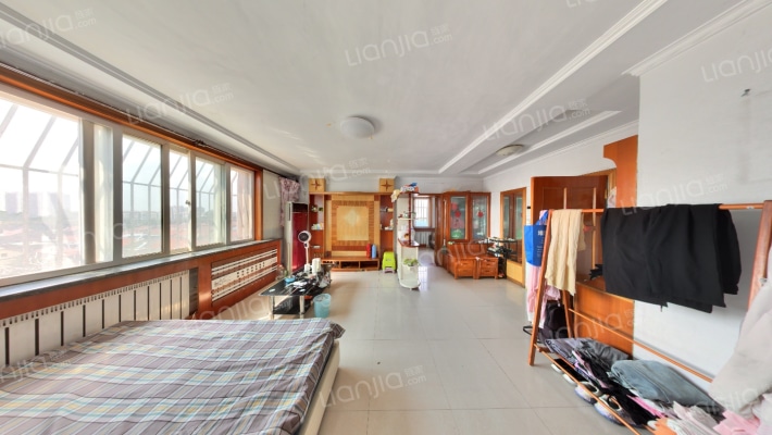 红石崖福泰花园二手房实景图